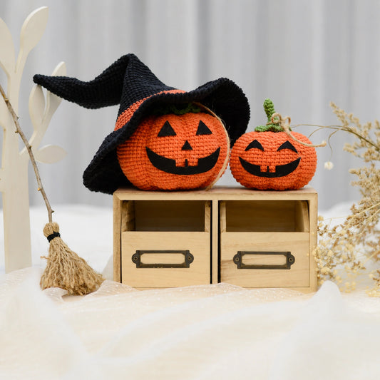 Halloween-Kürbisse Amigurumi – PDF-Häkelanleitung für süße Kürbis-Deko
