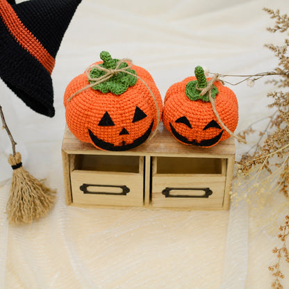 Halloween-Kürbisse Amigurumi – PDF-Häkelanleitung für süße Kürbis-Deko