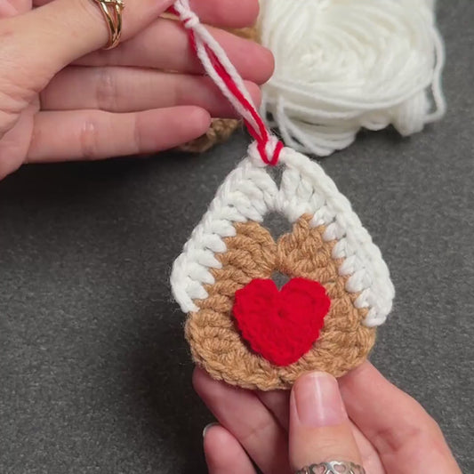 Lebkuchenhaus-Anhänger häkeln 🎄 | Einfache PDF-Häkelanleitung für Anfänger
